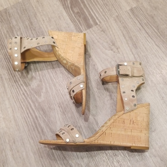 Dolce Vita Shoes - Dolce Vita | Studded Tan Wedges